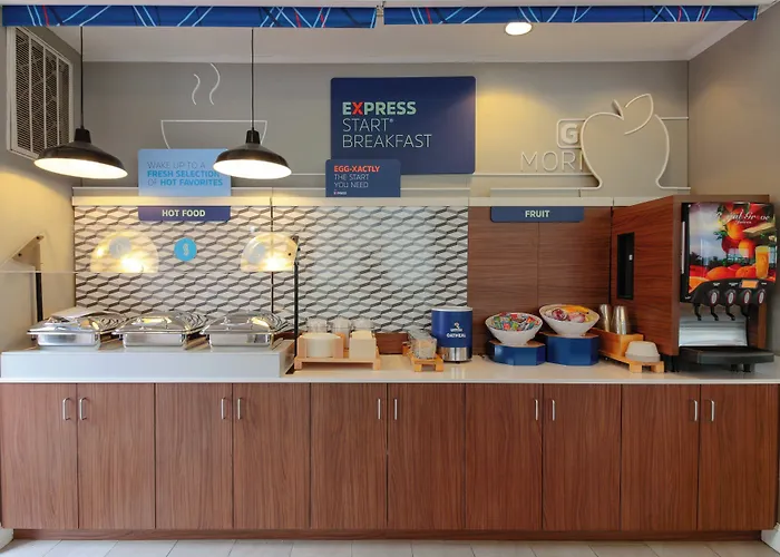 Holiday Inn Express Leland - Wilmington Area By Ihg